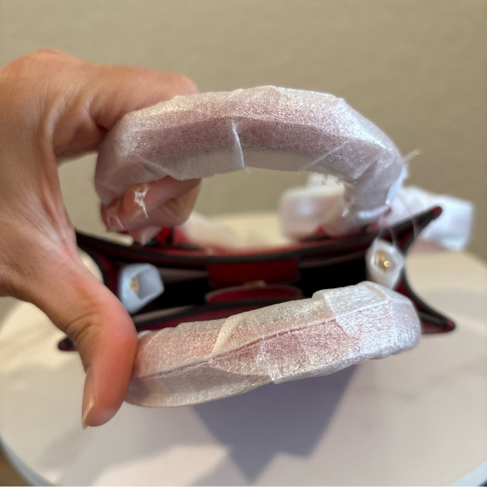 NWT Michael Kors Bright Red Leather Shopper Crossbody Bag - Picture 5 of 9